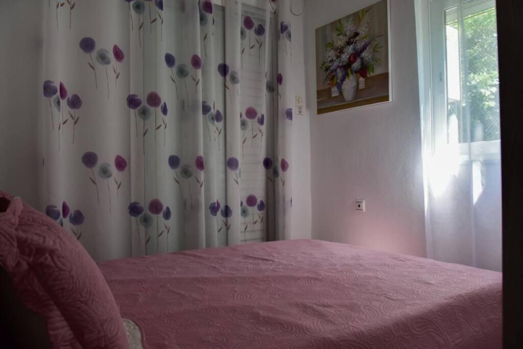 Μονοκατοικία Δίπλα Στην Θάλασσα Salamine Extérieur photo